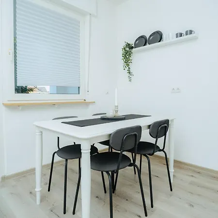 Metternich Apartment, Perfekt Fuer 4 *